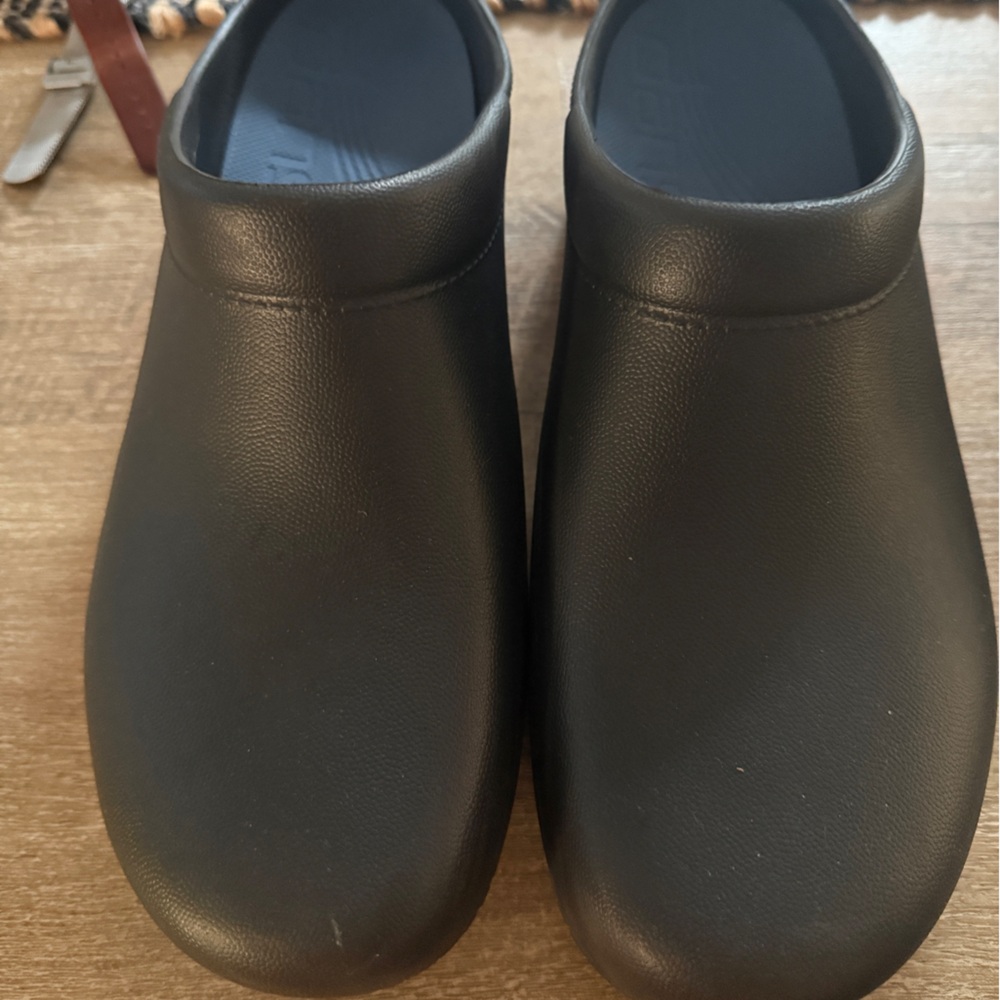Men’s Dansko Kane Black Slip-On Shoes